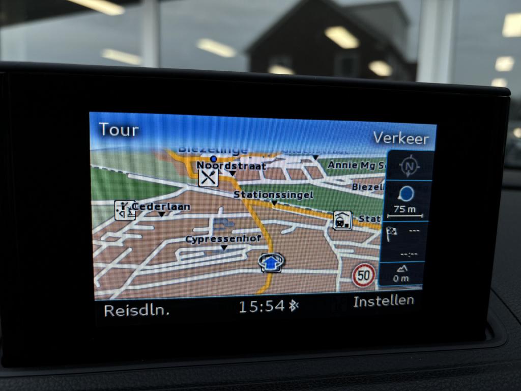 Audi A3 sportback s-tronic 1.4 tfsi ambiente pro line plus