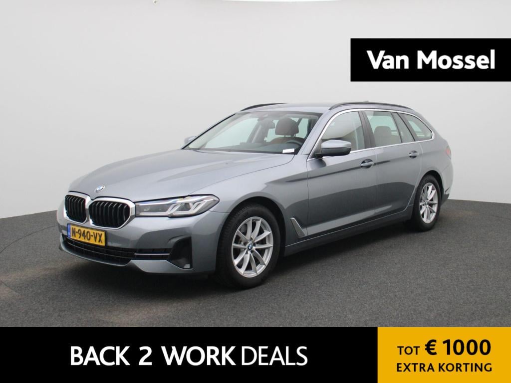 BMW 5 Serie touring 520i business edition plus | automaat | lmv | navigatie