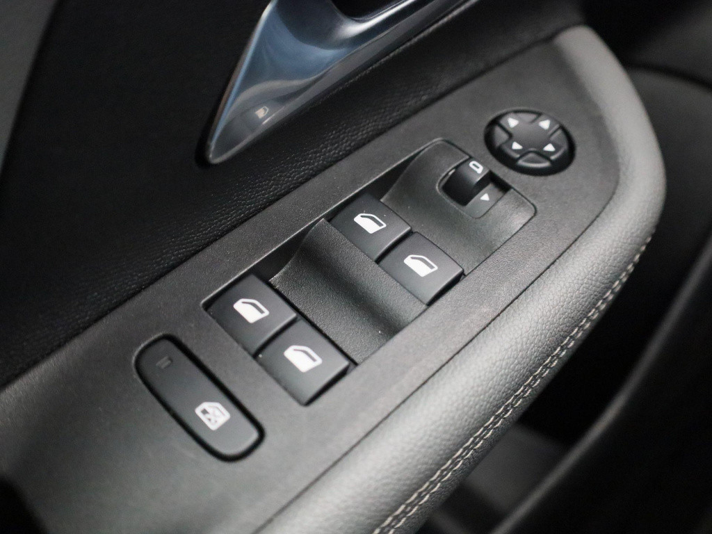Opel Mokka 1.2 turbo edition 130pk | automaat | apple carplay | navigatie