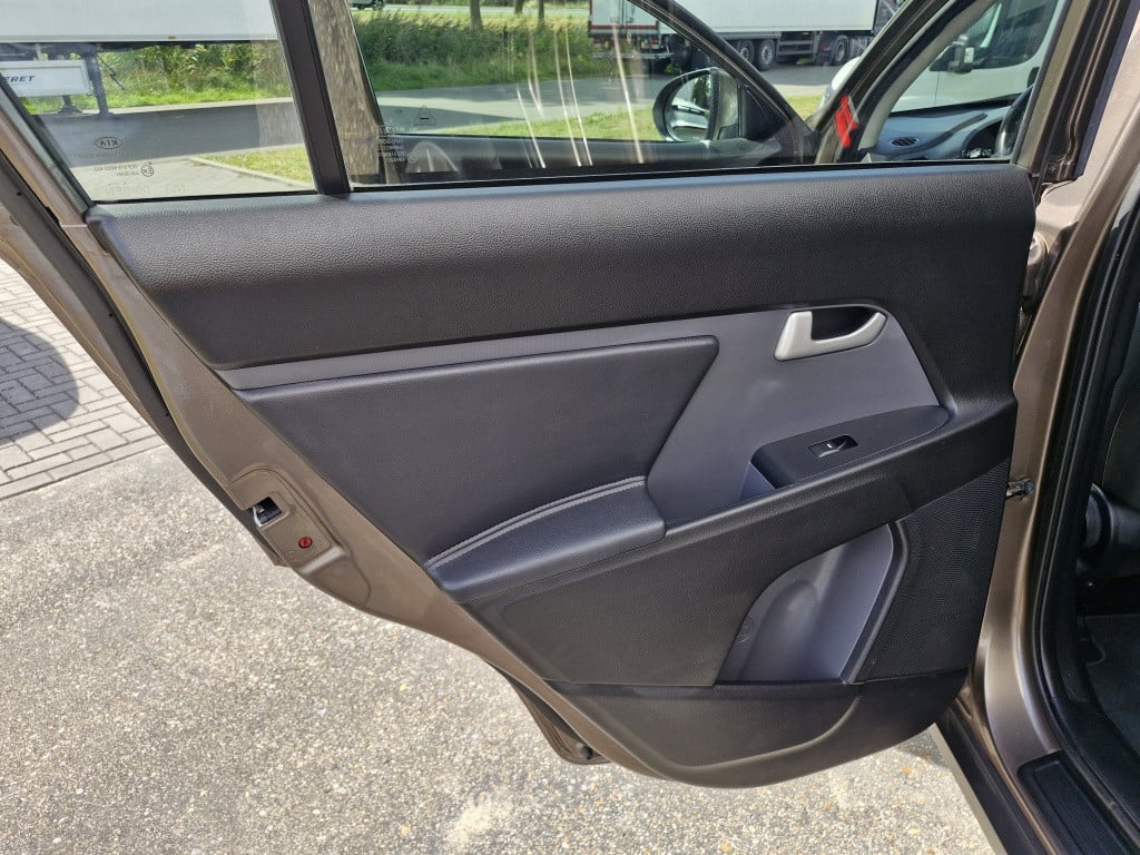 Kia Sportage 1.6 gdi x-ecutive +