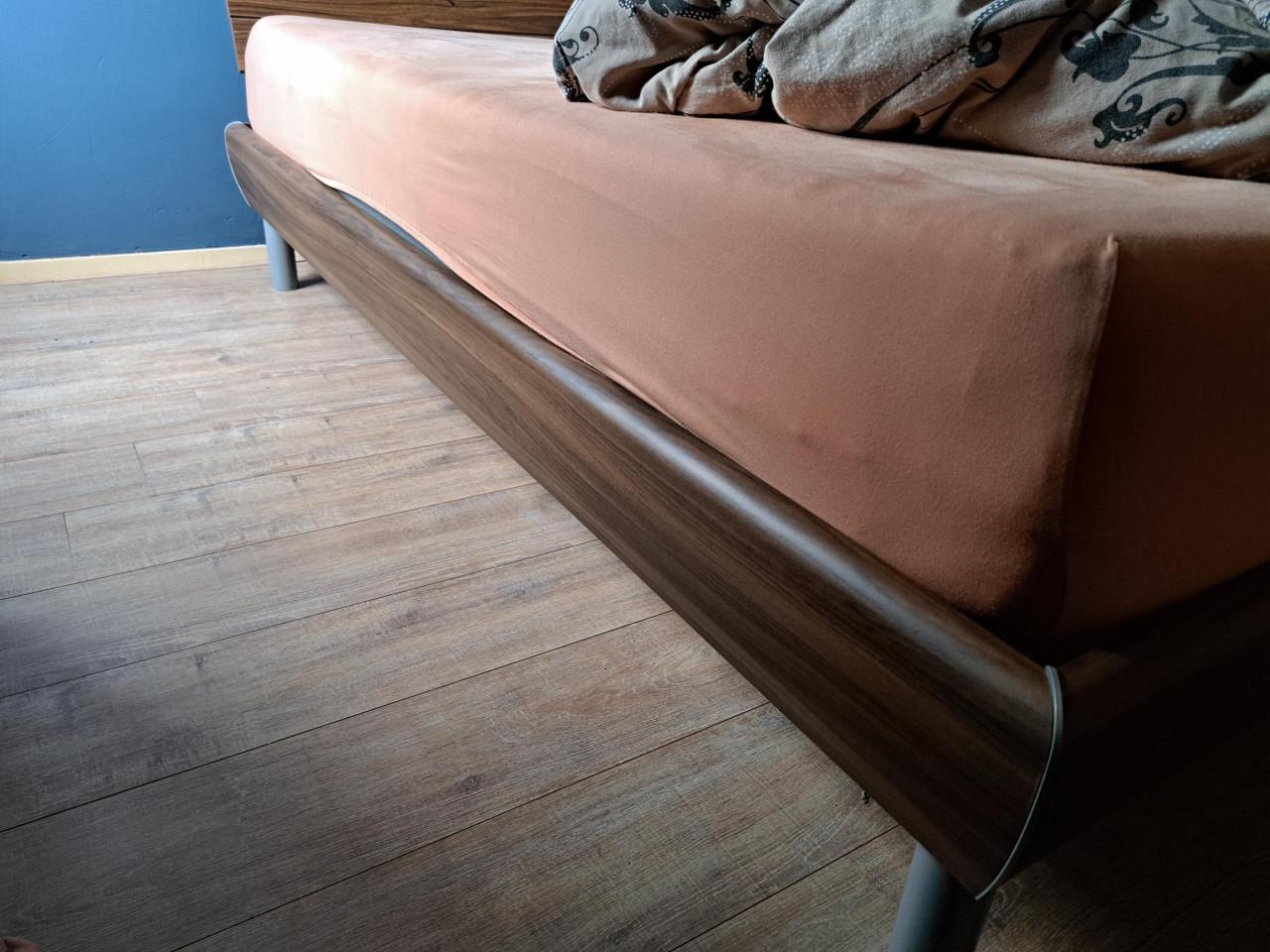 Te koop Bed