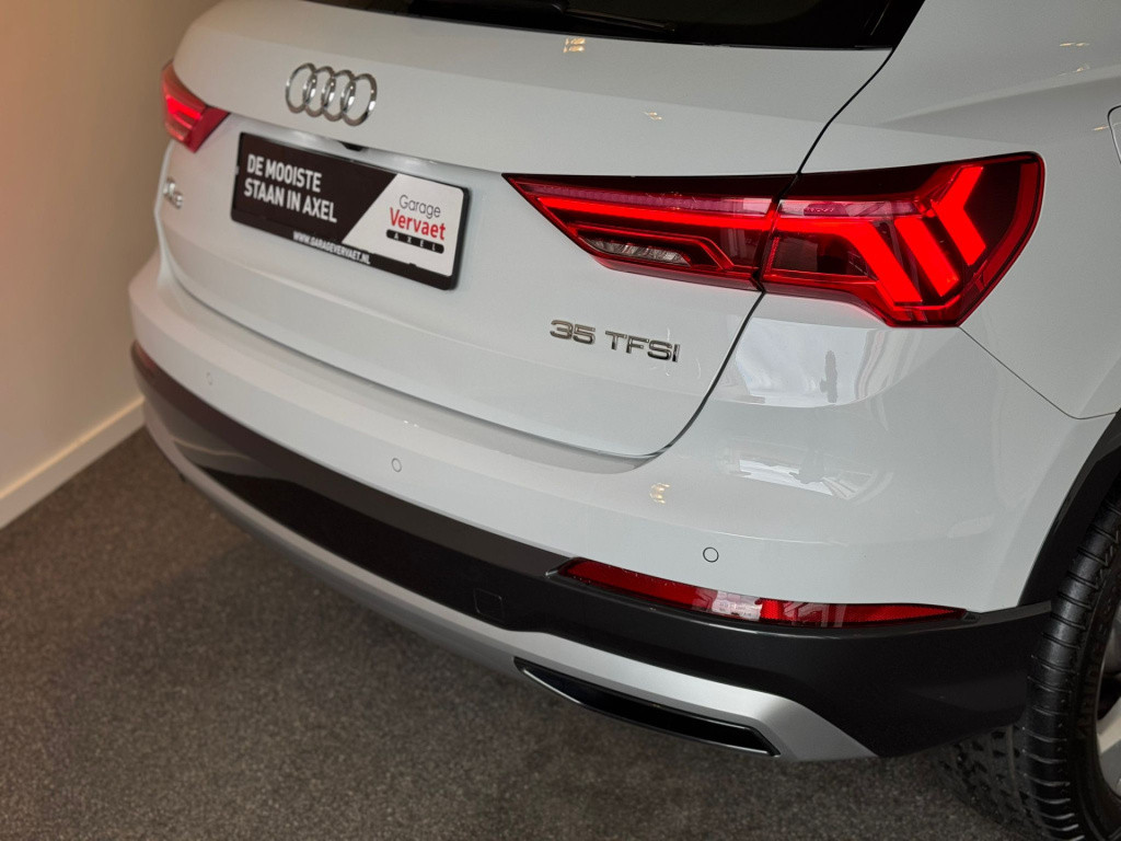 Audi Q3 35 tfsi advanced