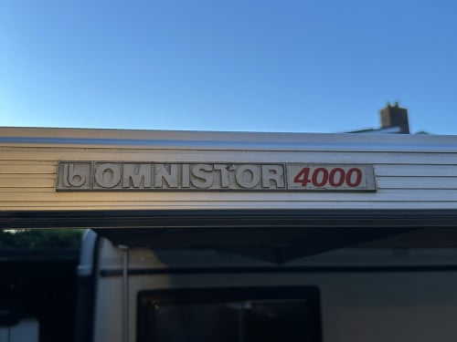 Omnistor 4000 luifel