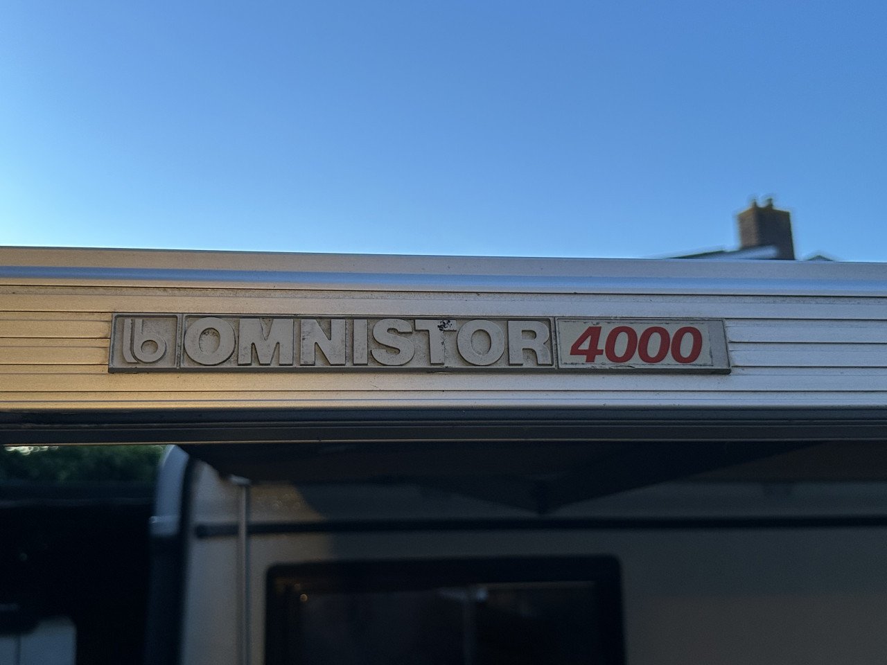 Omnistor 4000 luifel