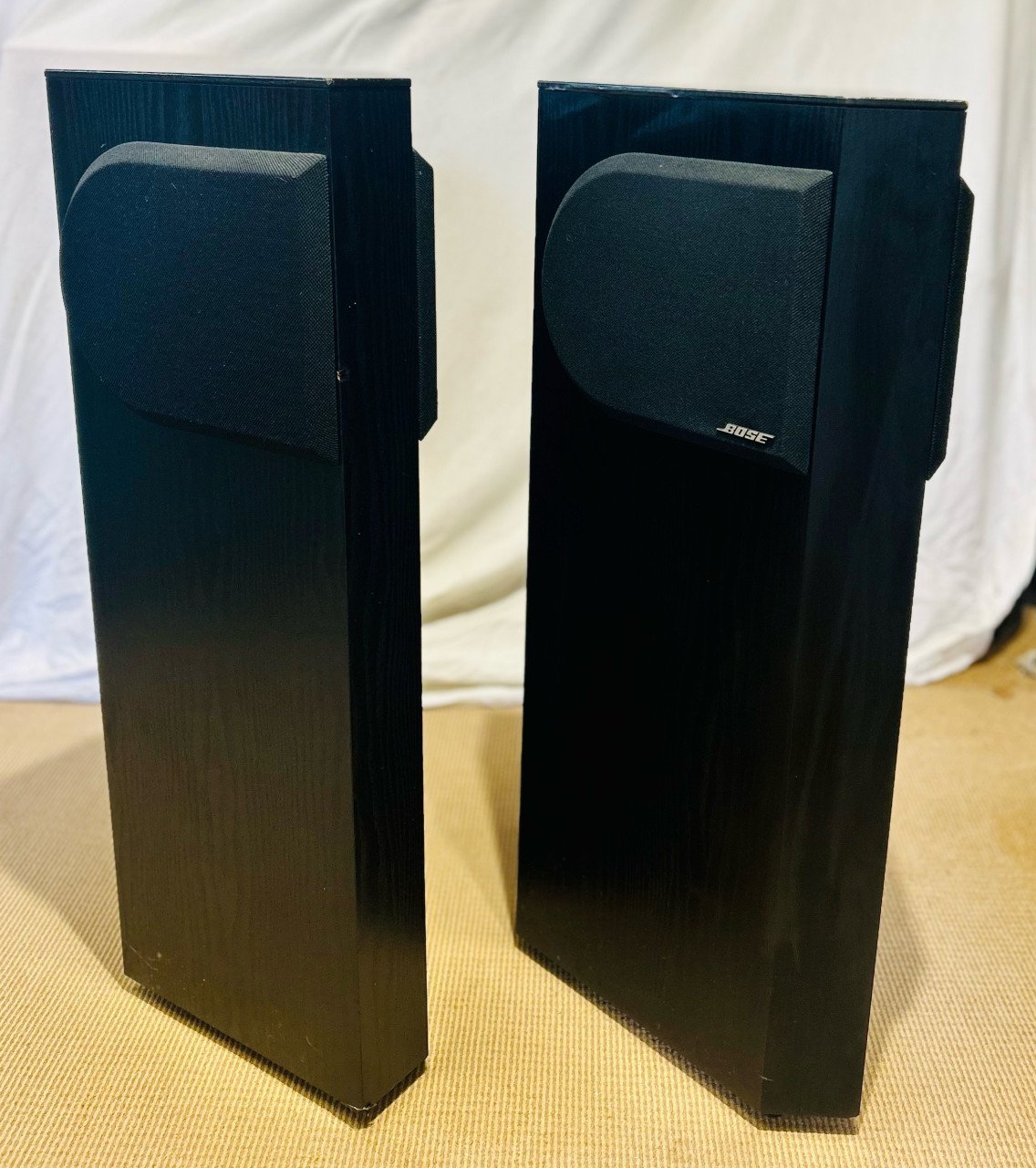 Bose 401® Direct/Reflecting Speakers