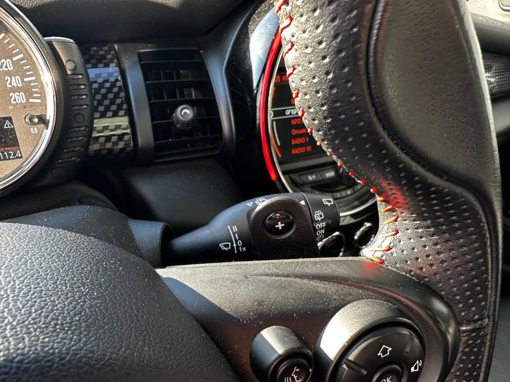 Mini Cooper mini 2.0 sd chili serious business pano | leder | navi | led | 