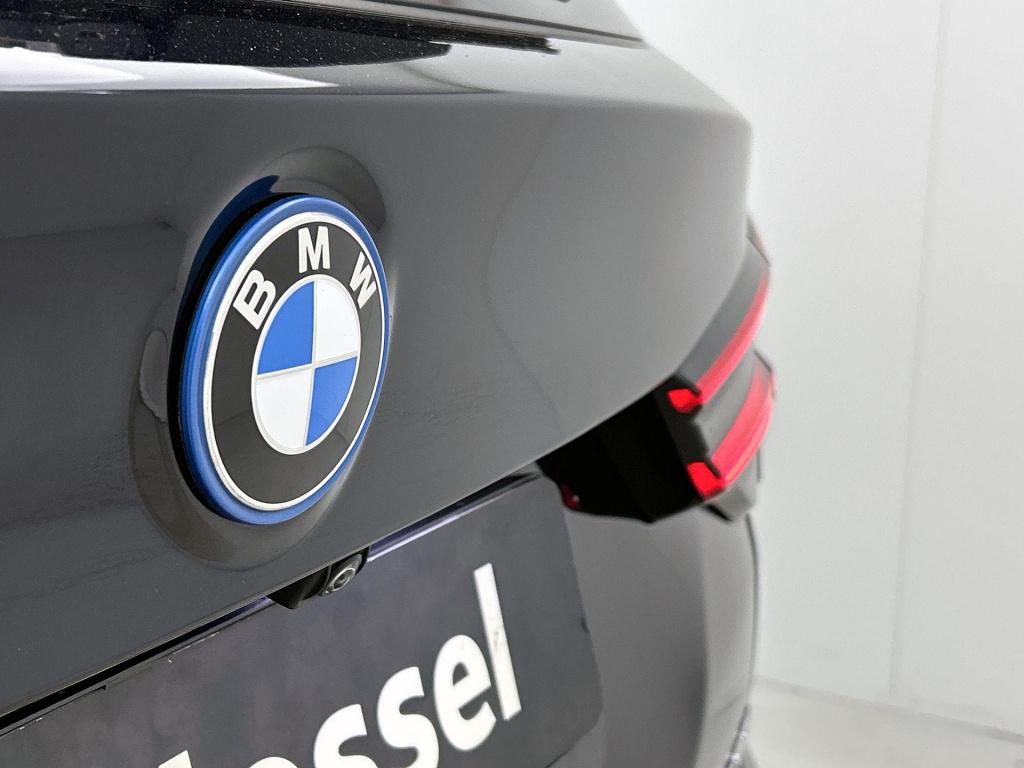 BMW X3 xdrive30e high executive | m-sport | panoramadak | apple carplay / a
