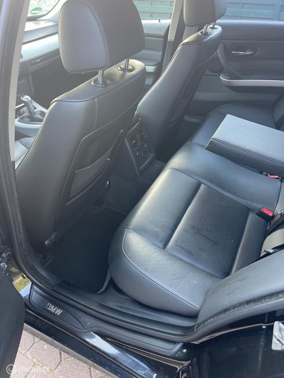 BMW 3-serie touring 318i business line