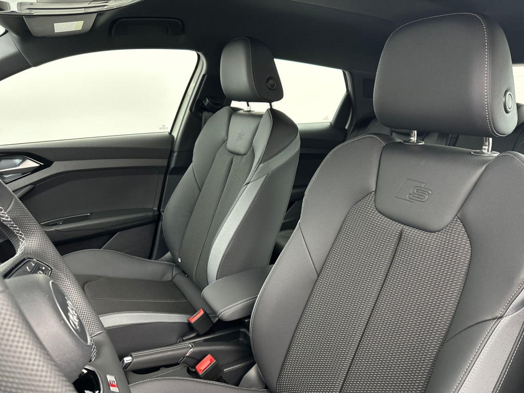 Audi A1 Sportback s edition 25 tfsi 70 kw / 95 pk sportback 7 versn.