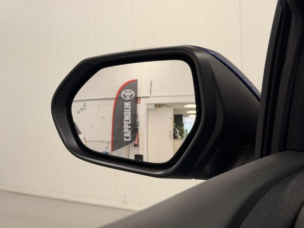 Toyota Yaris 1.5 hybrid 115 dynamic