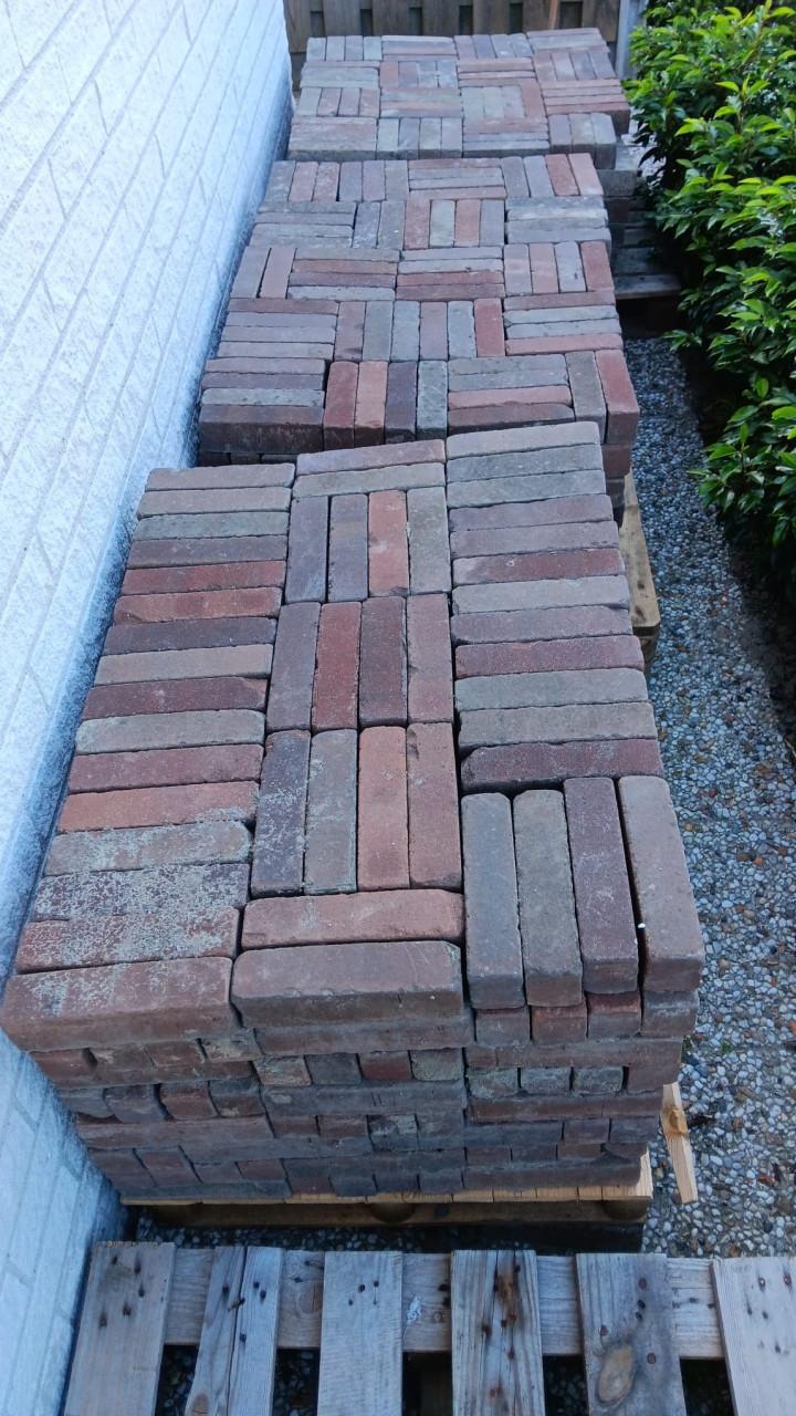 Straatklinkers paars/ rood te koop