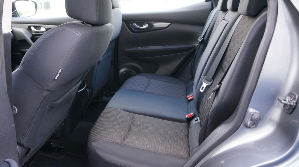 Nissan Qashqai 1.2 acenta rijklaar incl garantie