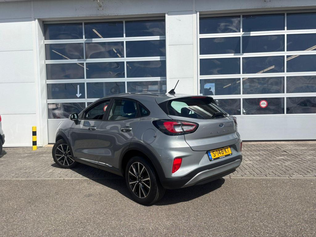 Ford Puma 1.0 ecoboost hybrid titanium