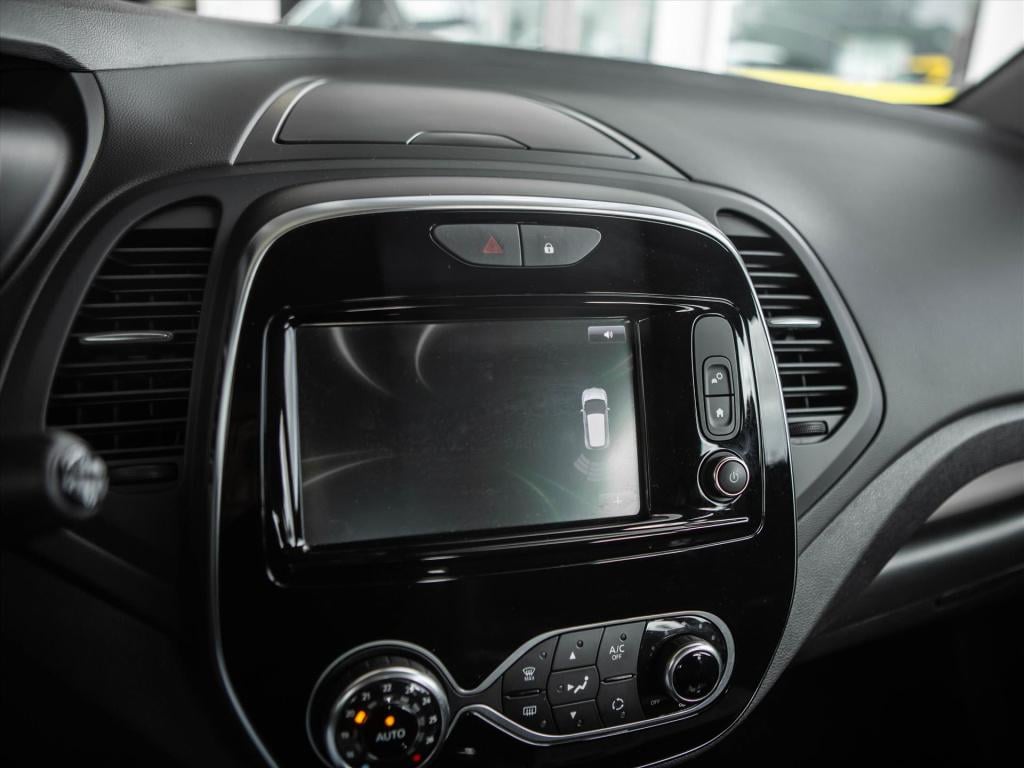 Renault Captur energy tce 90pk intens | navigatie | camera | trekhaak | cru