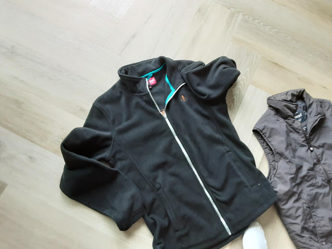 Zwart Fleece.vestmt 44.i.p.s.