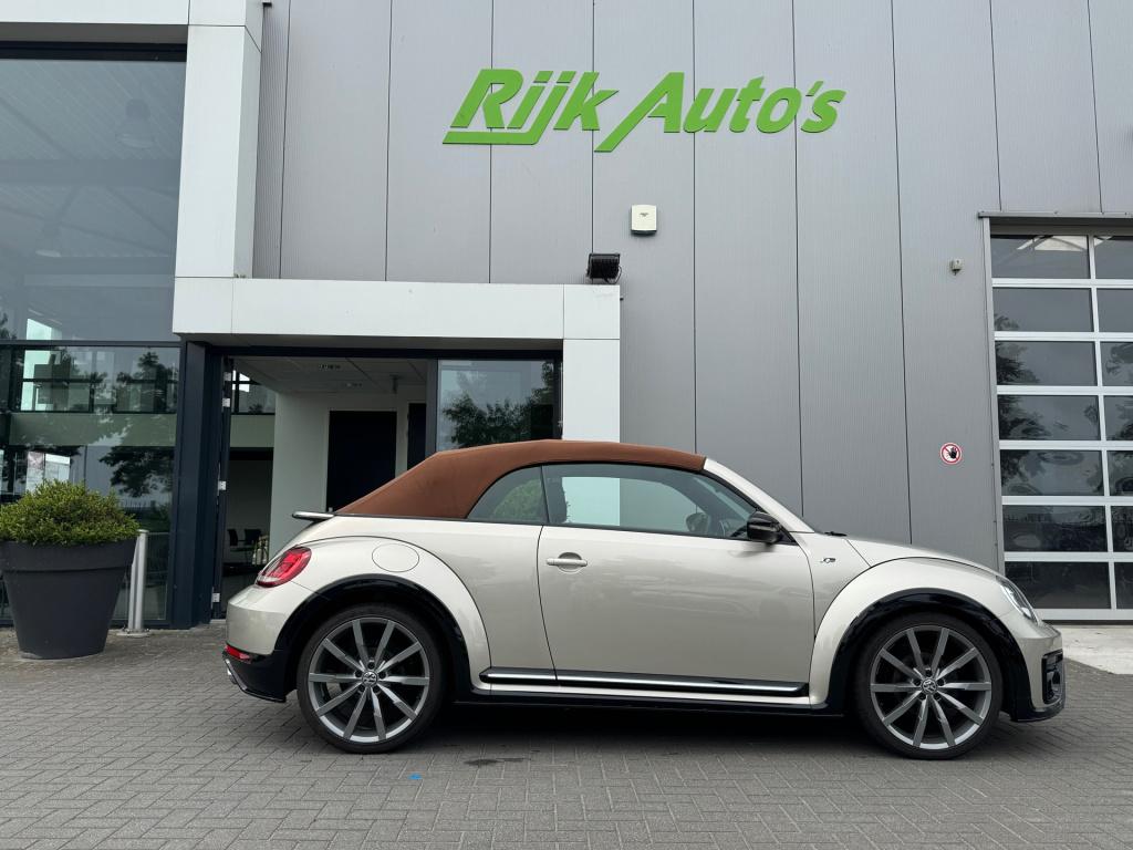 Volkswagen New Beetle cabriolet 2.0 tdi r-line * led * camera * 20 inch