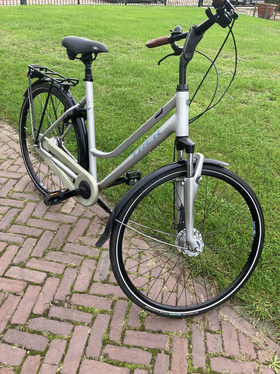 Trek L 300 28"