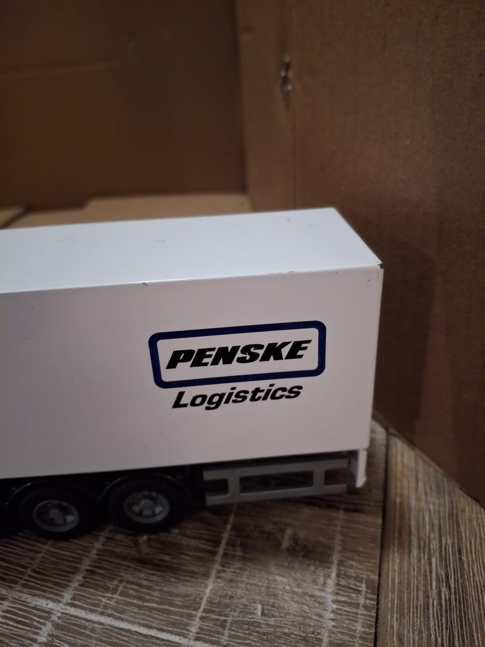 Mercedes Model vrachtwagen .