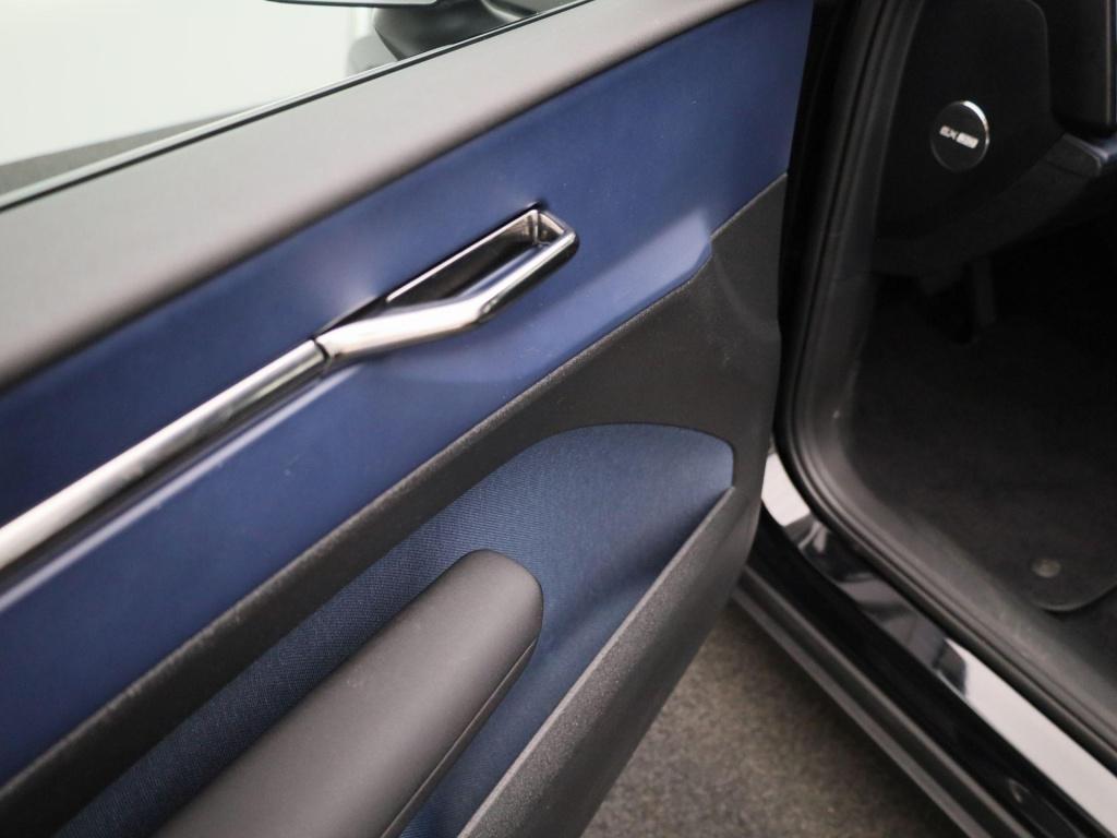 Volvo Ex30 single motor extended range core | automaat | apple carplay / an