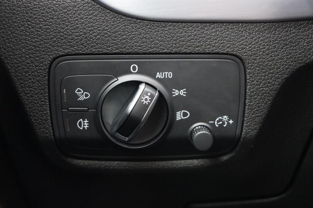 Audi Q2 35 tfsi s edition 150pk s tronic
