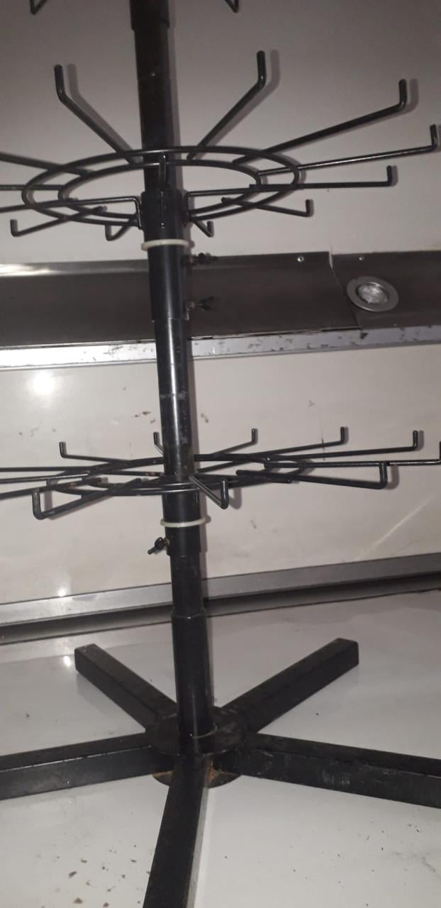 Draaibare winkel-display