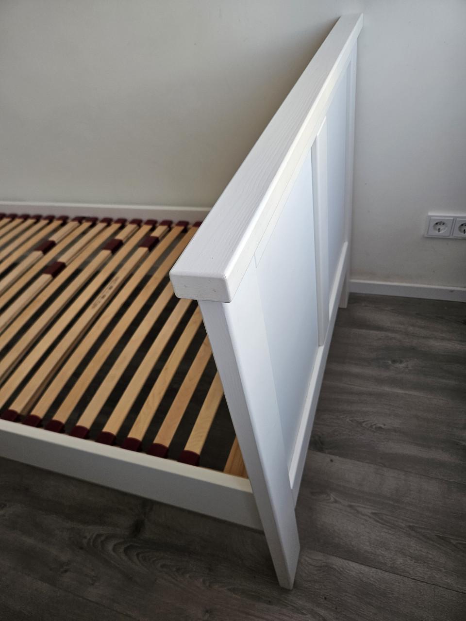 1 persoons bed, 90x200 inclusief lattenbodem