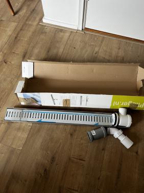 Douchedrain,Douchegoot Plieger