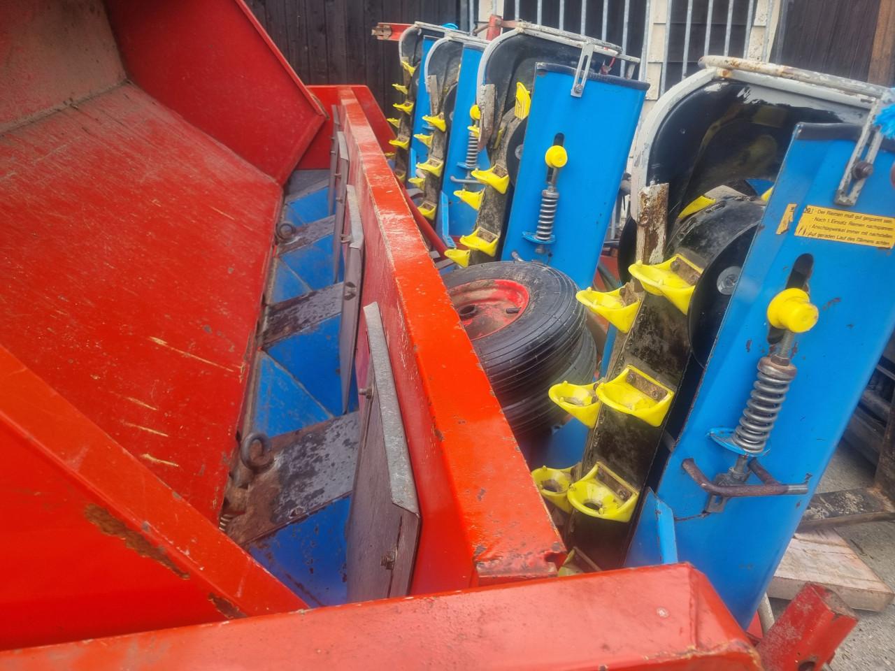 AARDAPPEL PLANTER/POTER GRUSE