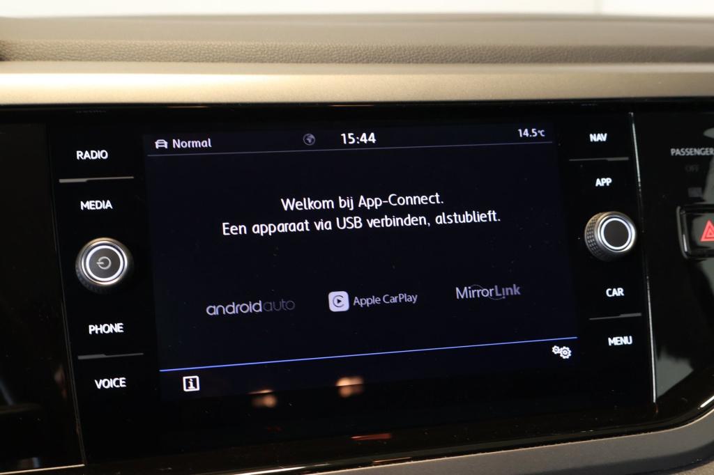 Volkswagen Polo 1.0 tsi comfortline business nl auto, carplay, pdc v+a, cam