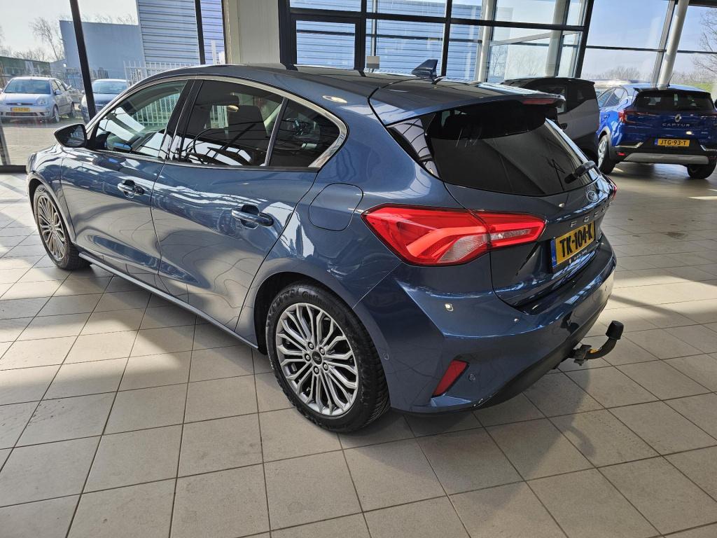 Ford Focus 1.0 ecoboost titanium business