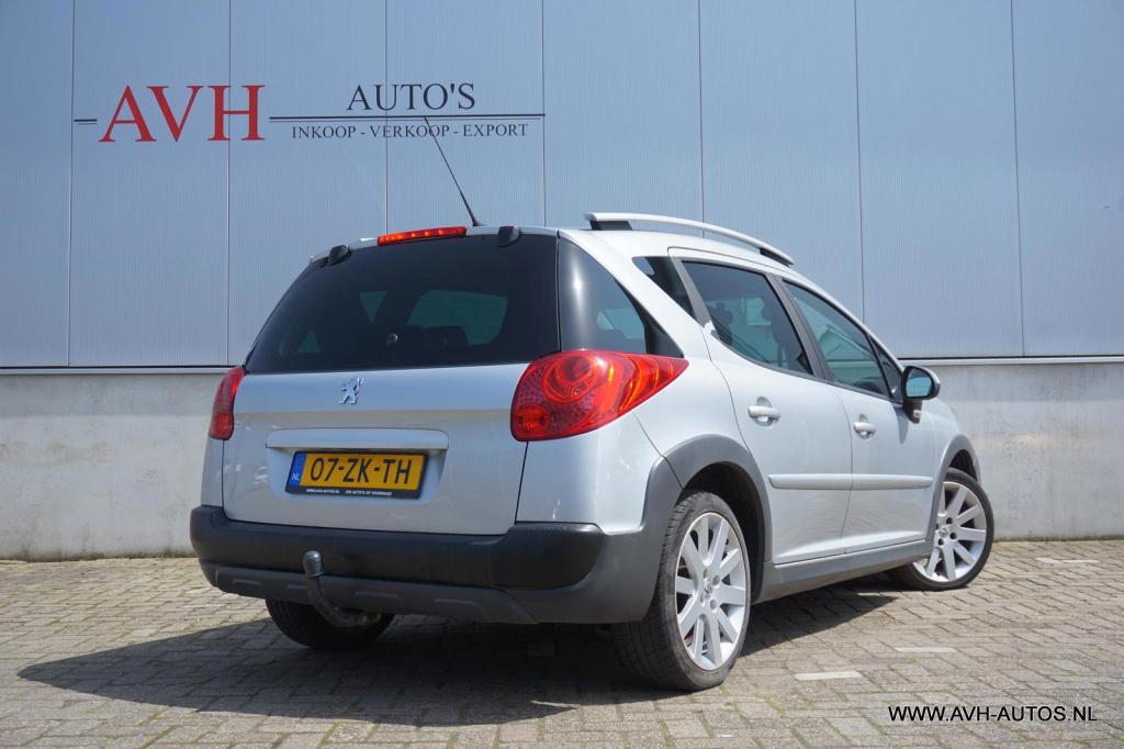Peugeot 207 sw outdoor 1.6 vti xs