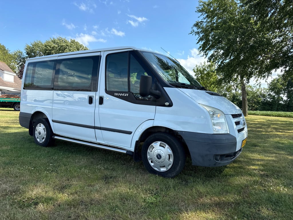 Ford Transit kombi 300s 2.2 tdci shd