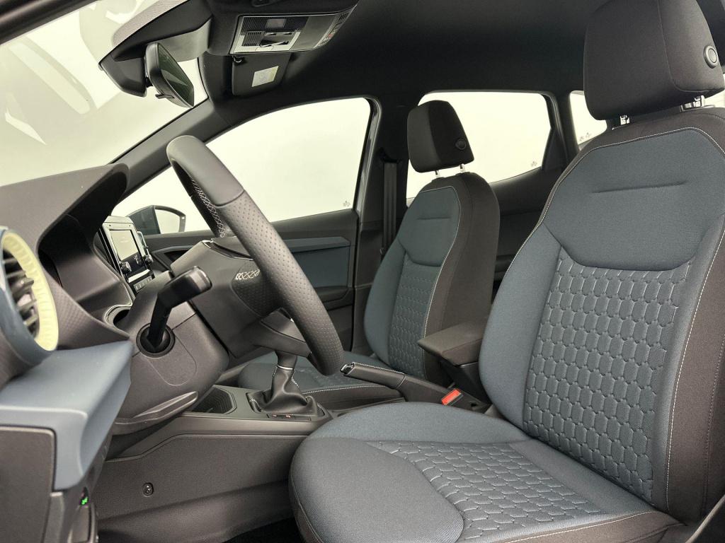 Seat Arona style 1.0 ecotsi 70 kw / 95 pk suv 5 versn. handba