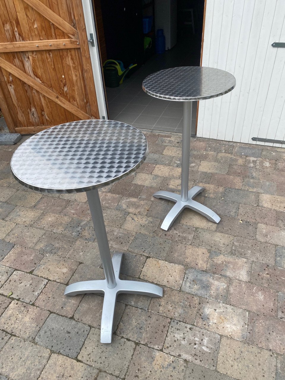2x RVS statafel