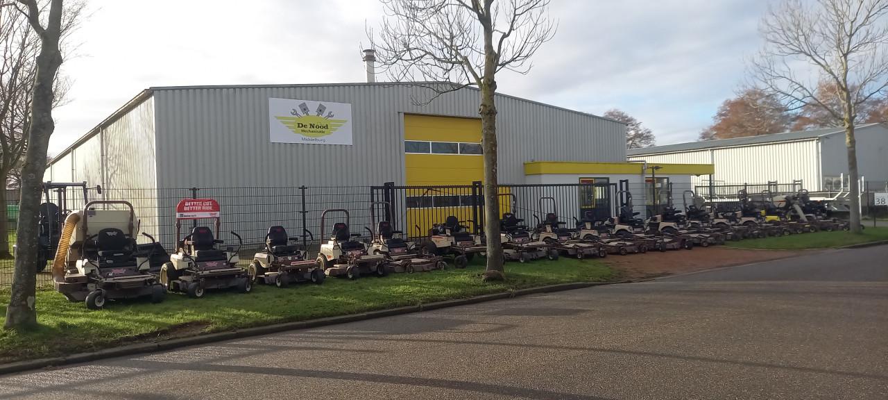 Voor een Grasshopper GROOT of klein moet u bij de Nood zijn