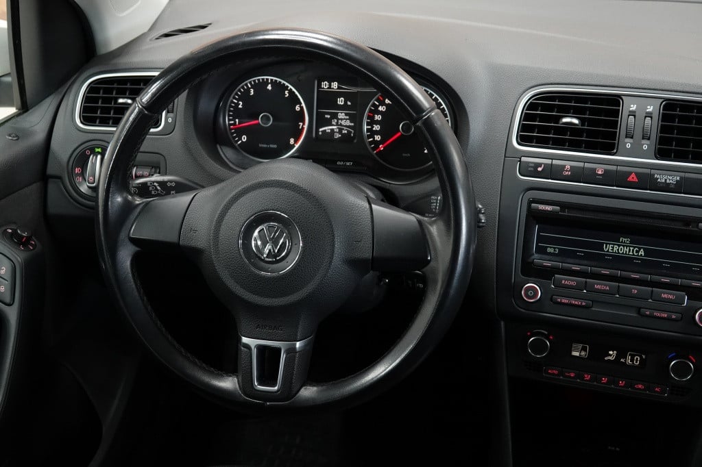 Volkswagen Polo r-line 1.2 tsi | lesauto |