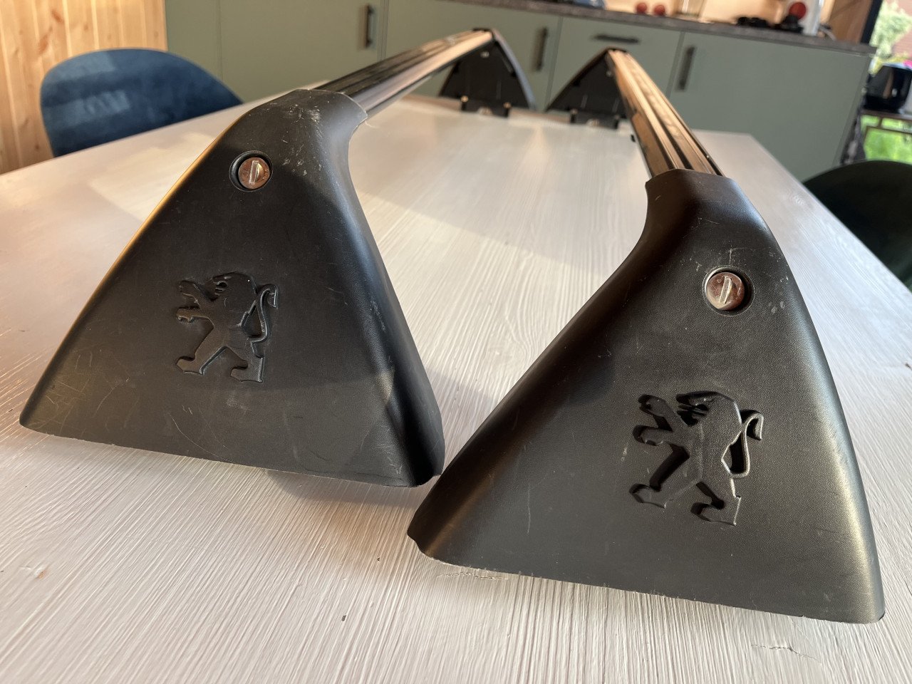 Originele Dakdragers Peugeot 3008