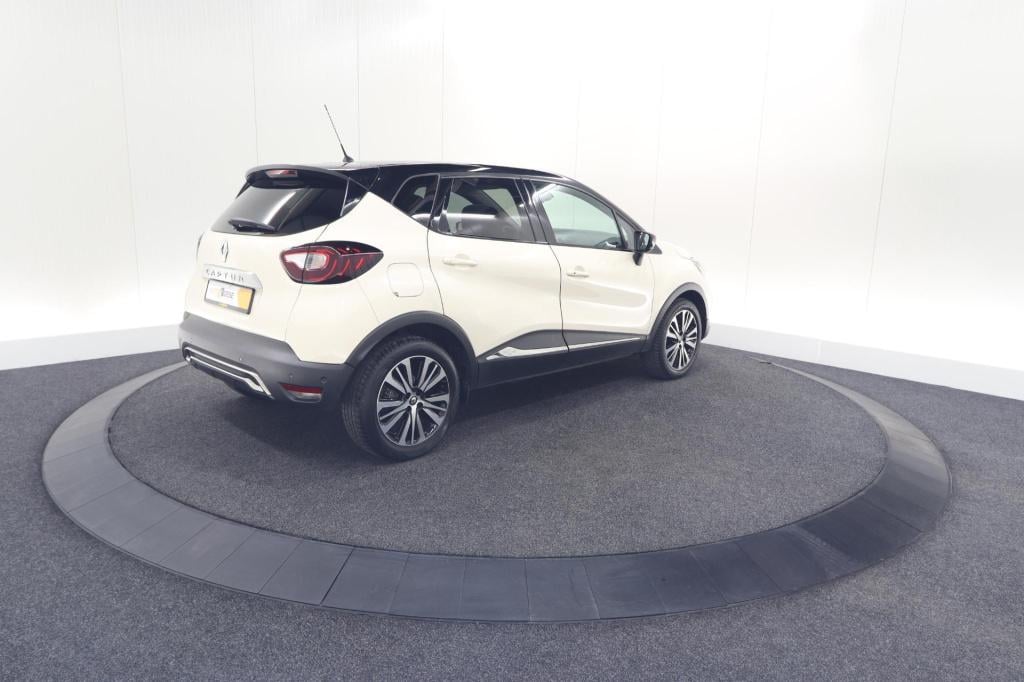 Renault Captur tce 120 edc initiale paris | camera | dodehoekdetectie | pan