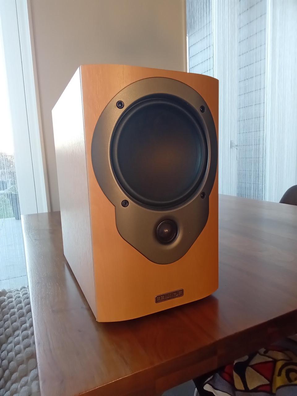 Speakers Mission M32
