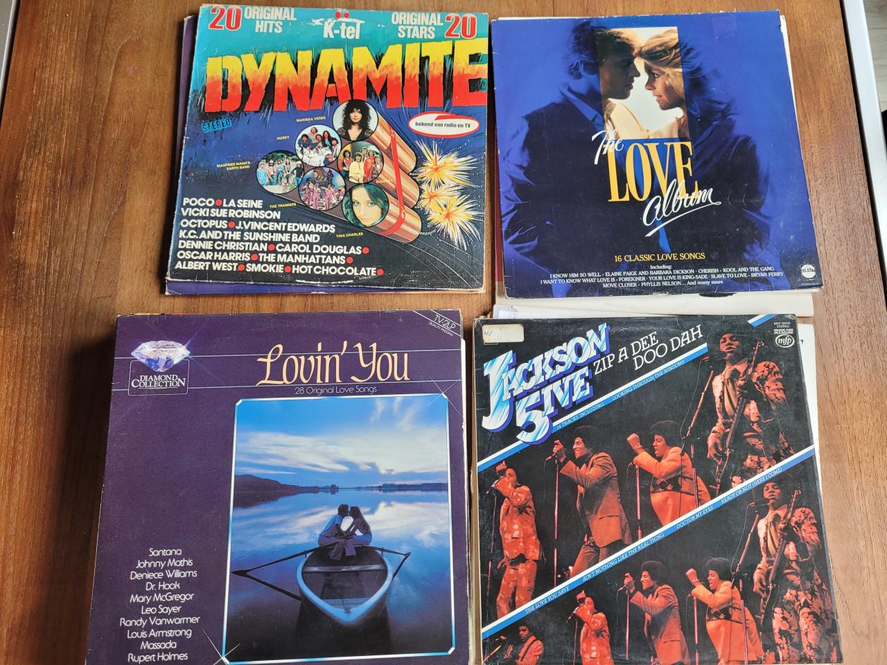 24 LP's Pop / Disco in goede staat!