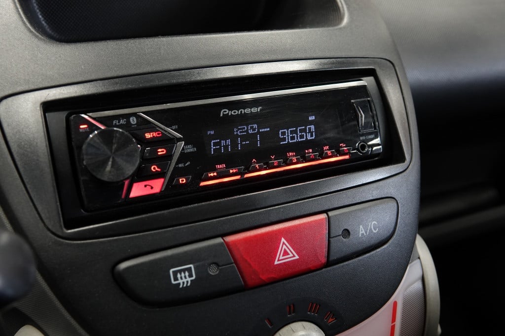 Toyota Aygo 1.0-12v | airco | bluetooth |