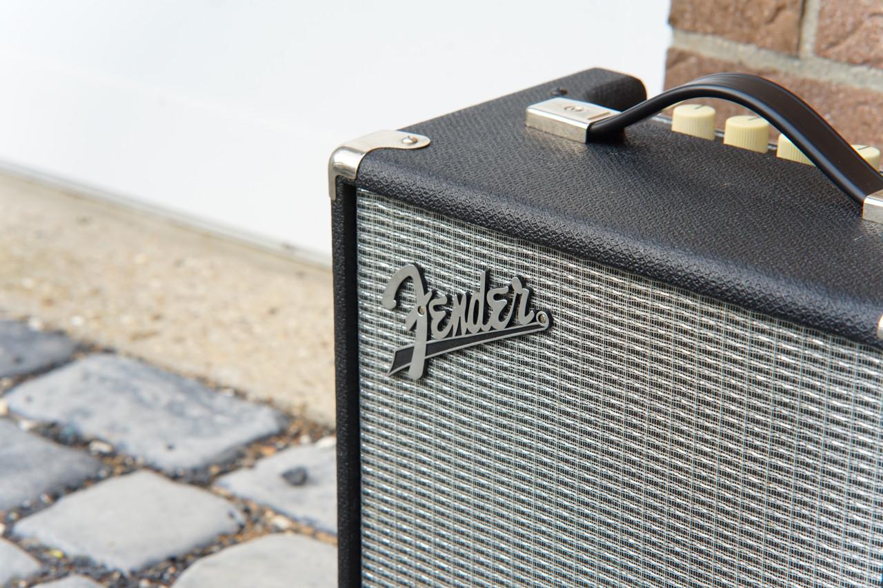 Fender Rumble 15 Basversterker