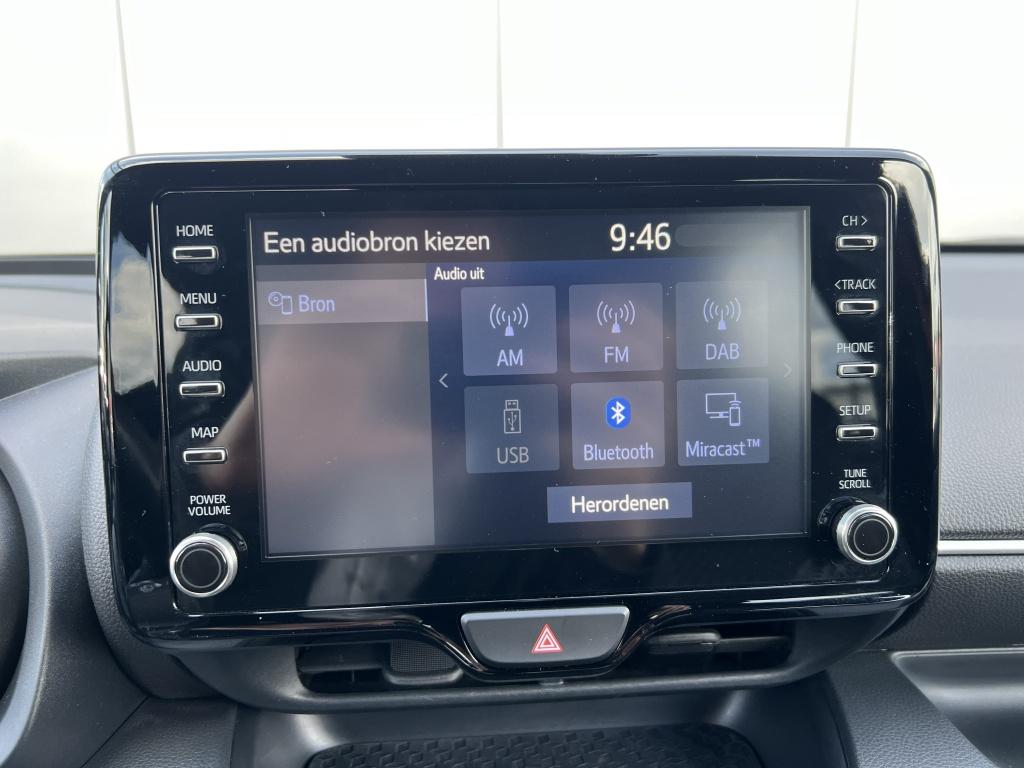 Toyota Yaris 1.5 hyb. launch ed. | stuurverwarming | stoelverwamring | dode