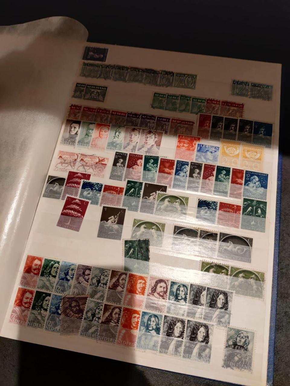 Dun Importa album met zegels en series Nederland