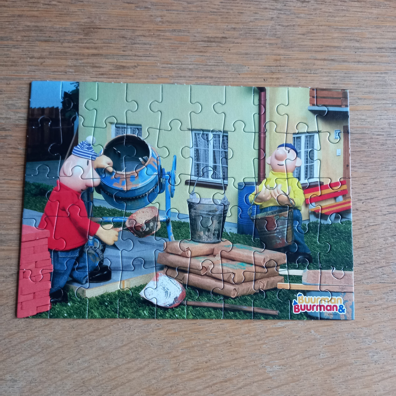 2 Puzzels 50 stukjes Cars/Buurman en buurman