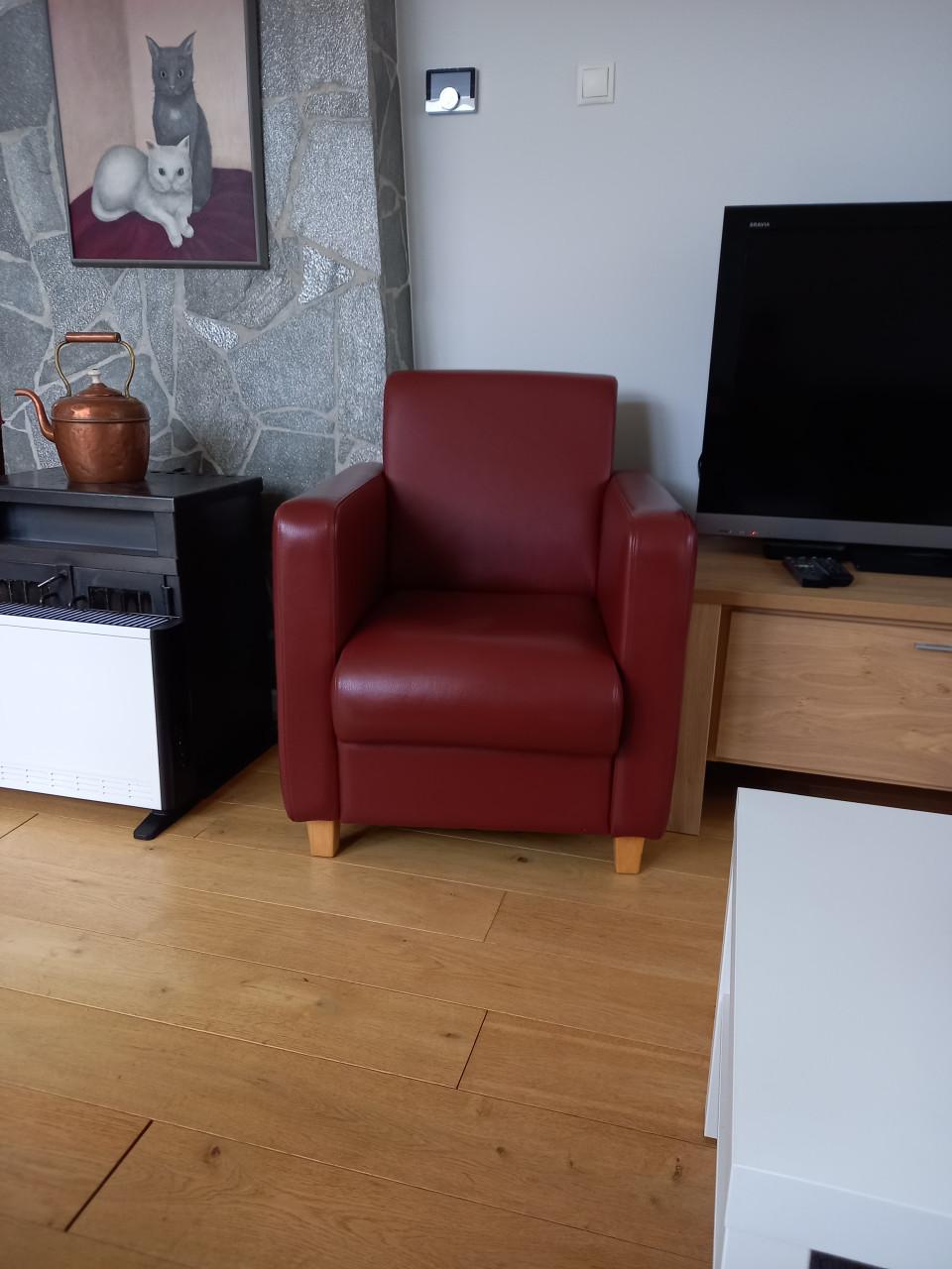 Te koop 2 Donkerrood Leren  Fauteuils