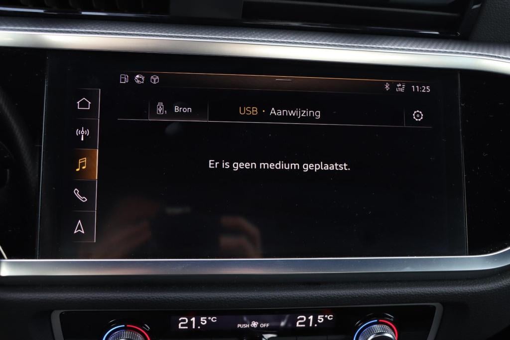 Audi Q3 35 tfsi s line 150pk s-tronic