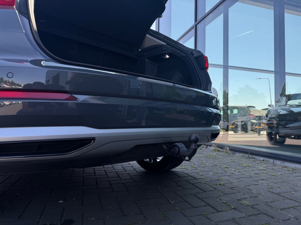 Audi Q3 35 tfsi advanced * matrix led * keyless * trekhaak