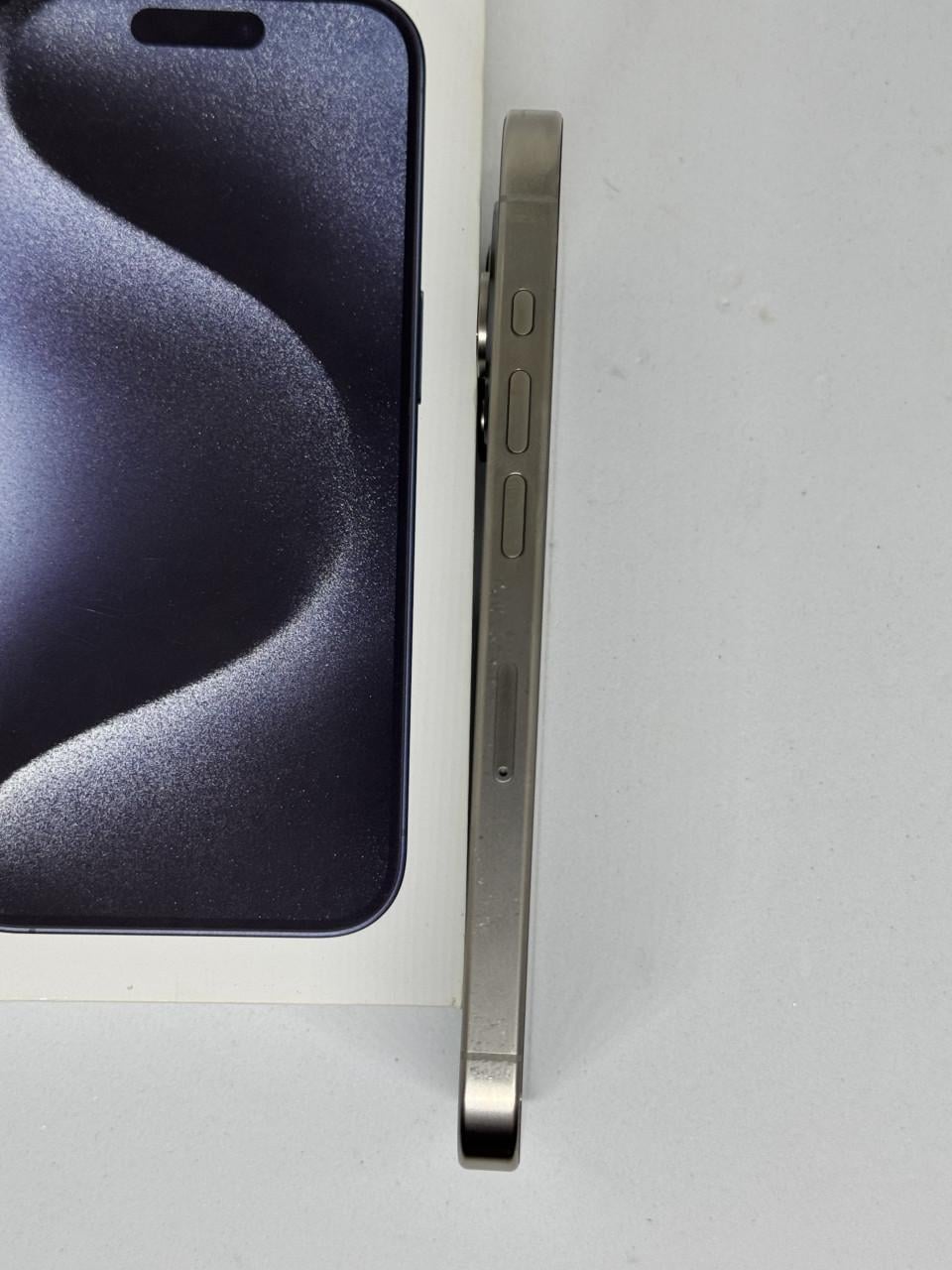 IPhone 15Pro Natural Titanium  128GB