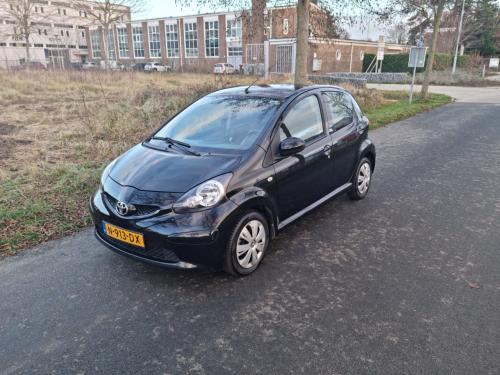 Toyota aygo 1.0i 2008 113.000km 5 deurs 1 jaar apk